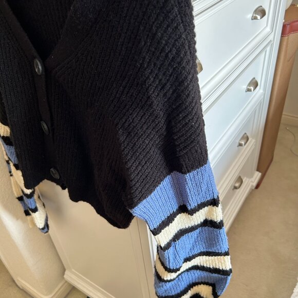 Black Cardigan with Blue and White Multicolor Sleeves - Picture 3 of 4